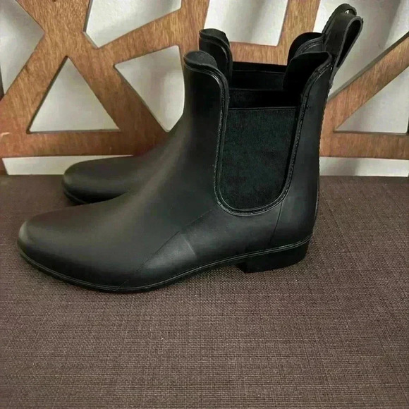 Sam Edelman Tinsley Rubber Boots used like a New - Picture 3 of 9